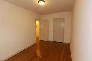 5746 N Winthrop Ave, Chicago, IL 60660 - Photo 12