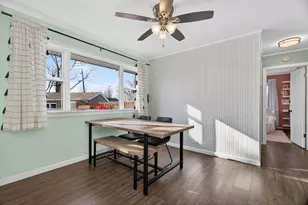 6935 W 115th Pl, Worth, IL 60482 - Photo 12