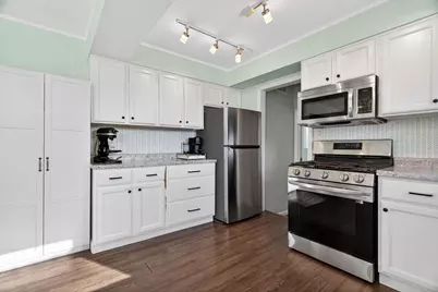 6935 W 115th Place, Worth, IL 60482 - Photo 8