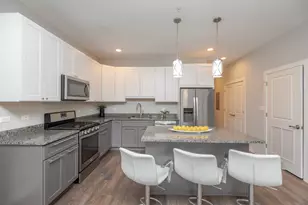 [Address not provided], Glenview, IL 60025 - Photo 2