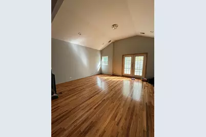 5428 S Loomis Boulevard #3, Chicago, IL 60609 - Photo 2