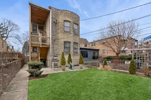 5907 N Virginia Ave, Chicago, IL 60659 - Photo 18