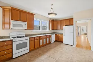 5907 N Virginia Ave, Chicago, IL 60659 - Photo 12