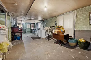 5907 N Virginia Ave, Chicago, IL 60659 - Photo 16