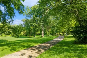 5907 N Virginia Ave, Chicago, IL 60659 - Photo 20