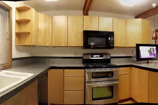 14418 Mansion Heights Dr, Harvard, IL 60033 - Photo 8