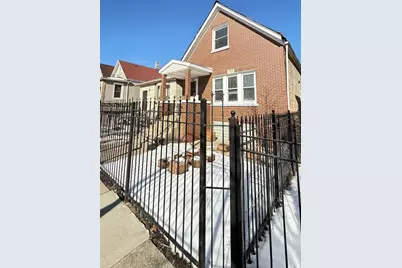 2728 W 39th Place, Chicago, IL 60632 - Photo 2