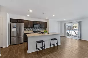 1150 Amber Dr, Cary, IL 60013 - Photo 10