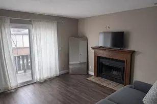 2004 Tracy Dr, Bloomington, IL 61704 - Photo 2