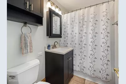 696 S Prospect Avenue, Elmhurst, IL 60126 - Photo 14