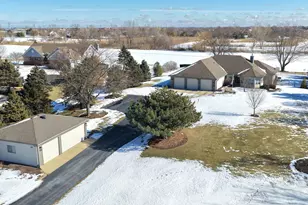 22545 S Spencer Rd, New Lenox, IL 60451 - Photo 2