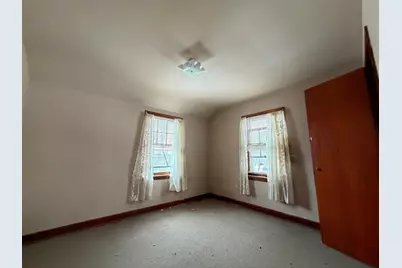 9349 S Sacramento Avenue, Evergreen Park, IL 60805 - Photo 18