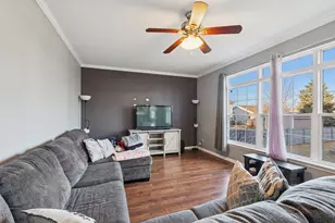 1702 Waterman Dr, Plainfield, IL 60586 - Photo 4