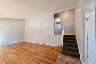 2852 189th St, Lansing, IL 60438 - Photo 4