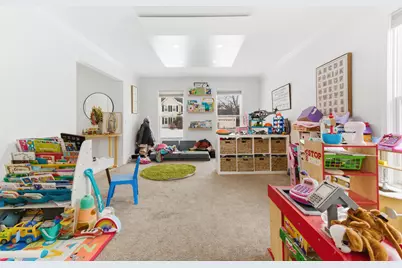 2001 Madison Avenue, Gurnee, IL 60031 - Photo 14