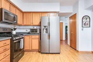 5331 W Mint Julip Dr, Alsip, IL 60803 - Photo 10