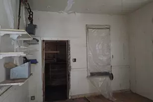 8847 S Burley Ave, Chicago, IL 60617 - Photo 10