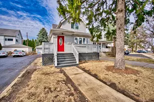 434 N Lagrange Rd, La Grange Park, IL 60526 - Photo 2