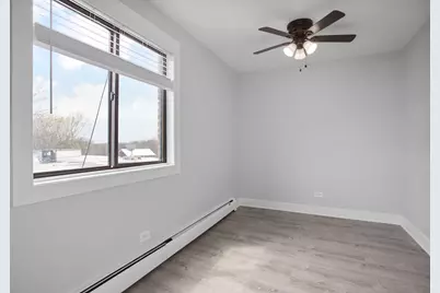 6826 N Ridge Boulevard #406, Chicago, IL 60645 - Photo 10