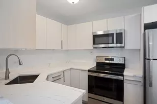 6826 N Ridge Blvd, Chicago, IL 60645 - Photo 4