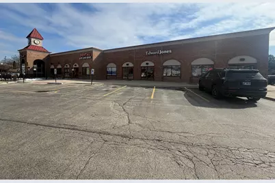 601 W Army Trail Boulevard #C, Addison, IL 60101 - Photo 1