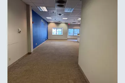 601 W Army Trail Boulevard #C, Addison, IL 60101 - Photo 6