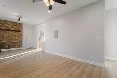 7421 N Clark Street #3, Chicago, IL 60626 - Photo 6