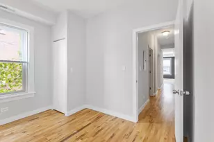 7456 N Greenview Ave, Chicago, IL 60626 - Photo 4