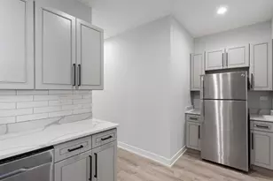 7626 N Eastlake Terrace, Chicago, IL 60626 - Photo 4