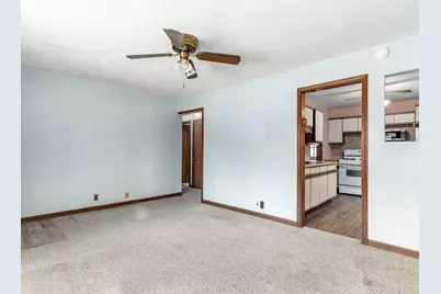 8736 S 51st Avenue, Oak Lawn, IL 60453 - Photo 4