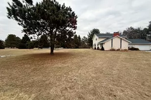 5009 Whispering Pine Cir, Thomson, IL 61285 - Photo 4