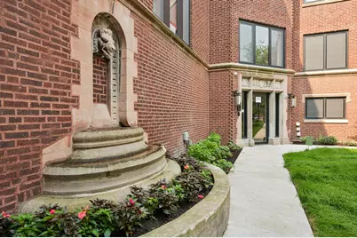 1335 W Estes Avenue #2A, Chicago, IL 60626 - Photo 2