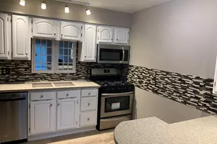 5000 Carriage Way Dr, Rolling Meadows, IL 60008 - Photo 4