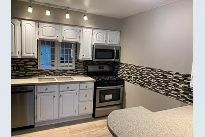 5000 Carriageway Drive #315, Rolling Meadows, IL 60008 - Photo 6