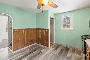 609 S Monroe St, Streator, IL 61364 - Photo 4