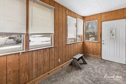 609 S Monroe Street, Streator, IL 61364 - Photo 6