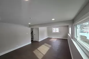 1570 Jefferson Rd, Hoffman Estates, IL 60169 - Photo 24