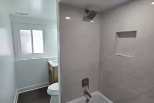 1570 Jefferson Rd, Hoffman Estates, IL 60169 - Photo 28