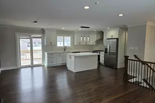 1570 Jefferson Rd, Hoffman Estates, IL 60169 - Photo 8