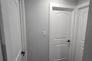 1570 Jefferson Rd, Hoffman Estates, IL 60169 - Photo 14