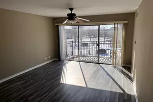 5000 Carriage Way Dr, Rolling Meadows, IL 60008 - Photo 4