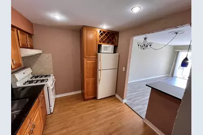 5000 Carriageway Drive #305, Rolling Meadows, IL 60008 - Photo 8