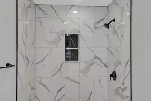 702 S Lincoln Ave, Kankakee, IL 60901 - Photo 16