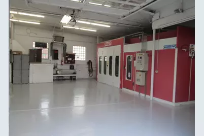 5601 S Archer Road, Summit, IL 60501 - Photo 2