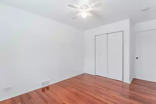 [Address not provided], Arlington Heights, IL 60005 - Photo 8