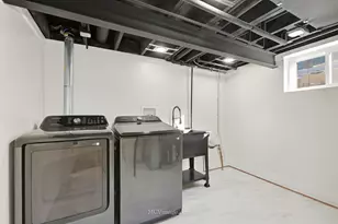 10132 S Turner Ave, Evergreen Park, IL 60805 - Photo 24