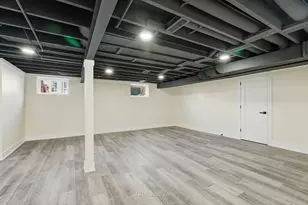 10132 S Turner Ave, Evergreen Park, IL 60805 - Photo 22