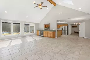 2S671 Arrowhead Dr, Wheaton, IL 60189 - Photo 20