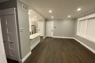 3657 N Whipple St, Chicago, IL 60618 - Photo 8