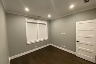 3657 N Whipple St, Chicago, IL 60618 - Photo 4